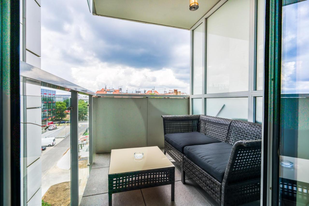 Apartments Poznan Towarowa By Noclegi Renters Ngoại thất bức ảnh