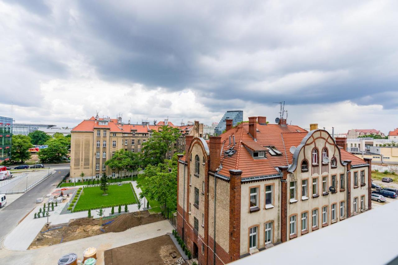 Apartments Poznan Towarowa By Noclegi Renters Ngoại thất bức ảnh